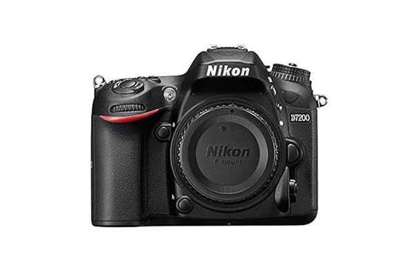 NIKON D7200